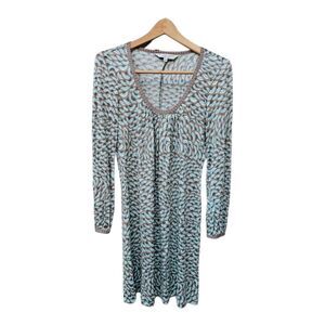 Trina Turk Size 4 Blue Wave Silk Dress Body Con Pullover Geometric Long Sleeve